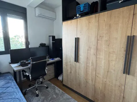 Prodaja, trosoban stan, 90m², Blok 9, Podgorica - image 18