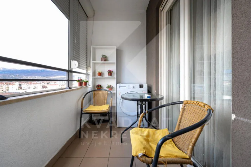 Prodaja, jednosoban stan, 45m², Stari Aerodrom, Podgorica