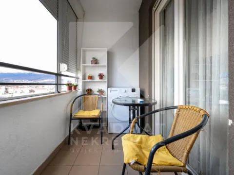 Sale, one bedroom apartment, 45m², Stari Aerodrom, Podgorica - image 11