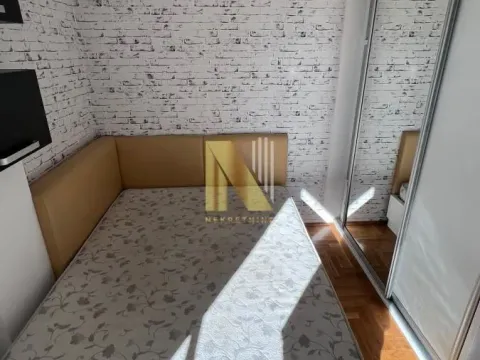 Izdavanje, dvosoban stan, 44m², Bulevar patrijarha Pavla, Novi Sad Sve Podlokacije - image 6