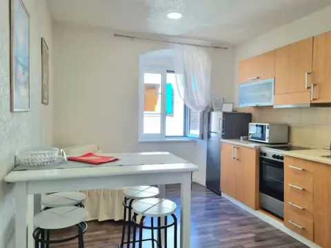 Sale, one bedroom apartment, 42m², Stari Grad Kotor, Kotor - image 6