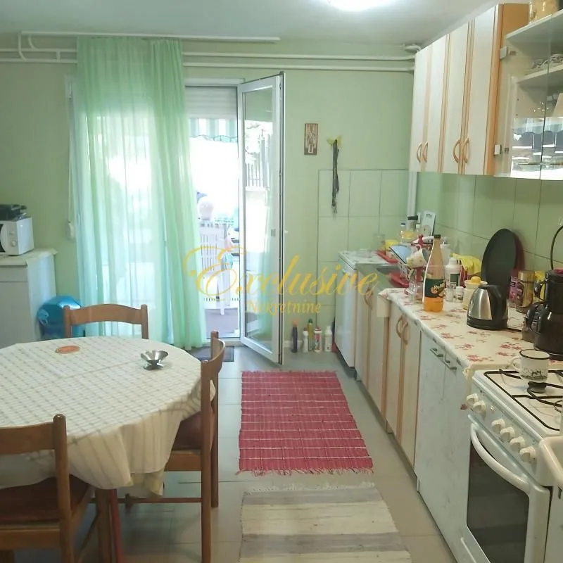 Sale, house, 253m², Meljak, Barajevo