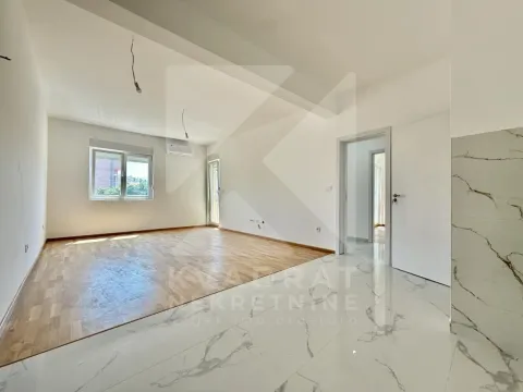 Prodaja, dvosoban stan, 69m², Zabjelo, Podgorica - image 1