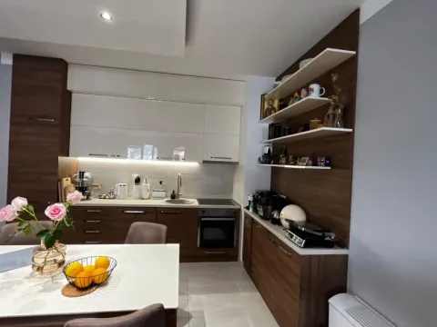 Prodaja, jednosoban stan, 77m², Budva, Crna Gora - image 12