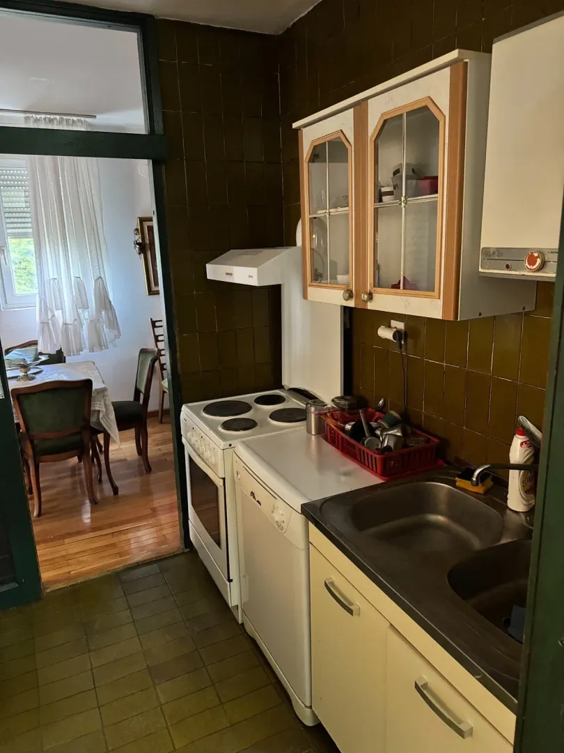 Prodaja, trosoban stan, 97m², Blok 5, Podgorica