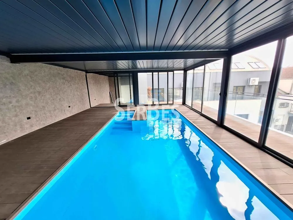 Prodaja, četvorosoban stan, 240m², Adamovićevo Naselje, Novi Sad Sve Podlokacije