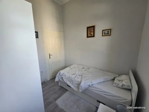 Rent, three bedroom apartment, 71m², Stari Grad, Beograd - image 4