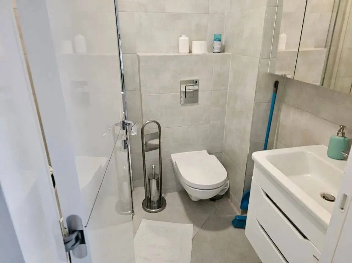 Rent, one bedroom apartment, 45m², Centar, Budva