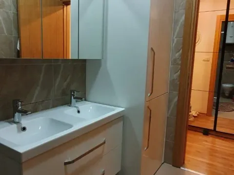 Rent, two bedroom apartment, 60m², Blok 9, Podgorica - image 8