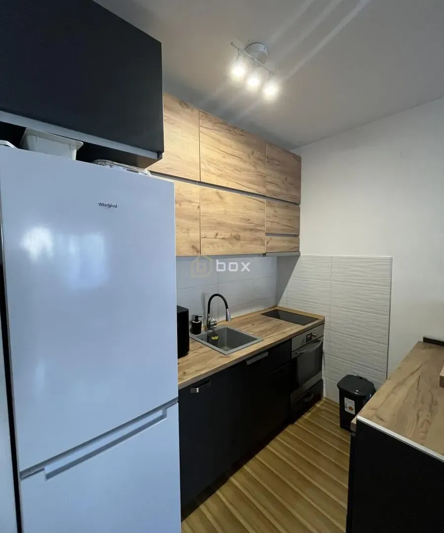 Prodaja, dvosoban stan, 54m², Pantelej, Niš