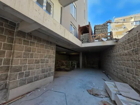 Prodaja, jednosoban stan, 42m², Budva, Crna Gora - image 24