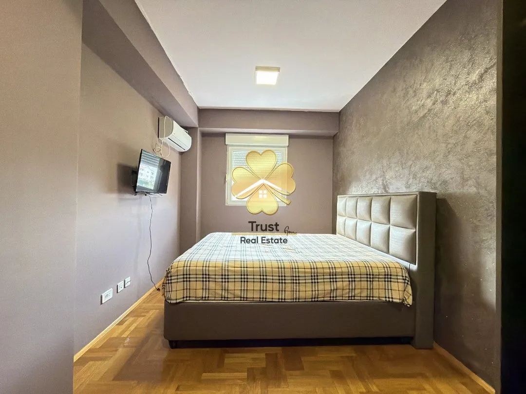 Izdavanje, garsonjera, 80m², City Kvart, Podgorica