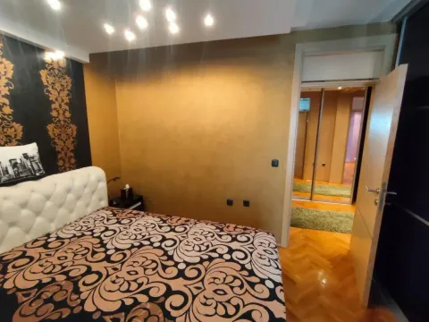 Izdavanje, trosoban stan, 103m², Spens, Novi Sad Sve Podlokacije - image 21