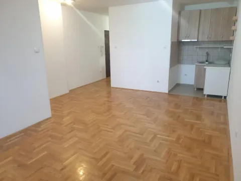 Sale, two bedroom apartment, 53m², Bulevar patrijarha Pavla, Novi Sad Sve Podlokacije - image 3