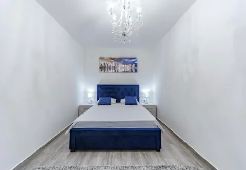 Izdavanje, trosoban stan, 127m², Petrovac, Budva - image 9