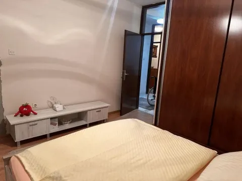 Rent, two bedroom apartment, 75m², Tuški Put, Podgorica - image 7