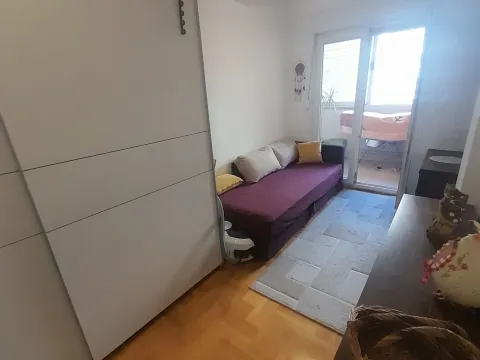 Prodaja, dvosoban stan, 79m², City Kvart, Podgorica - image 8