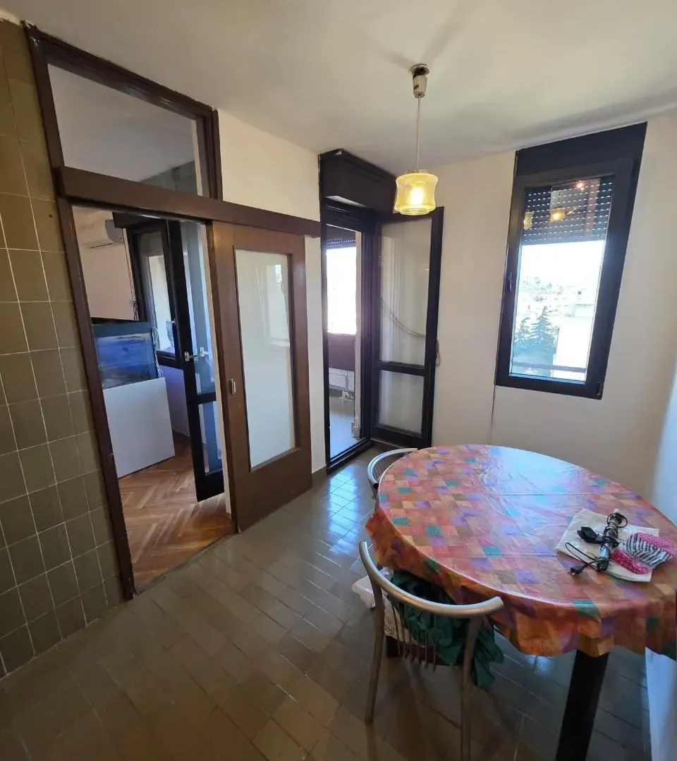 Prodaja, trosoban stan, 95m², Blok 9, Podgorica