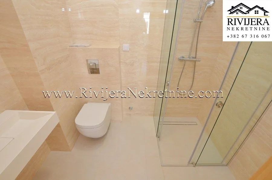 Prodaja, dvosoban stan, 83m², Igalo, Herceg Novi