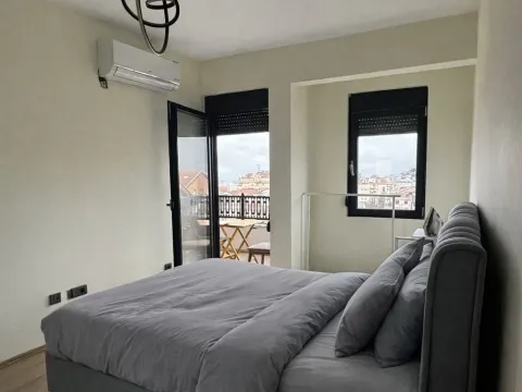 Rent, two bedroom apartment, 70m², Budva, Crna Gora - image 3