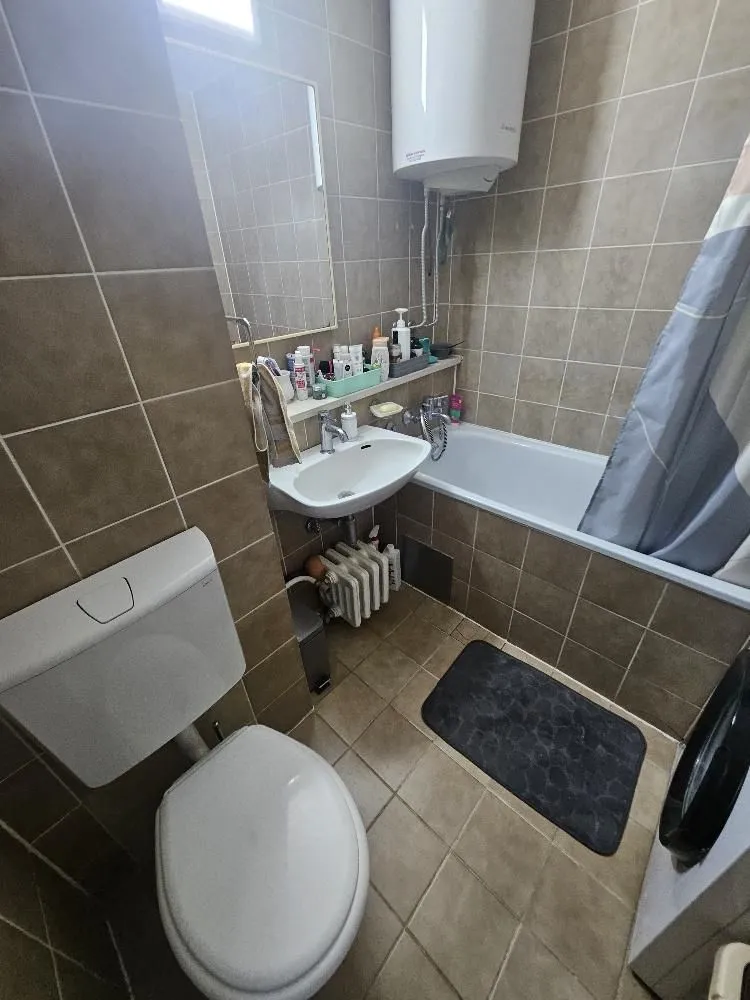 Sale, three bedroom apartment, 97m², Bežanijska Kosa 3, Bežanijska Kosa Sve Podlokacije