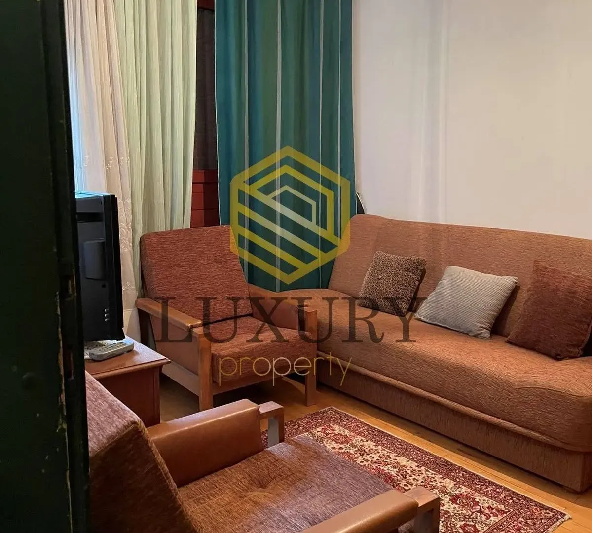 Rent, three bedroom apartment, 95m², Blok 5, Podgorica