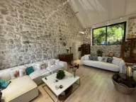 Rent, house, 240m², Donja Lastva, Tivat - image 13
