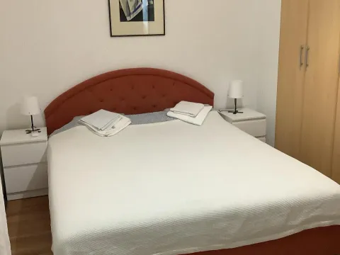 Izdavanje, kuća, 105m², Prijevor, Budva - image 9