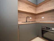 Izdavanje, jednosoban stan, 45m², New City, Podgorica - image 4