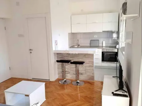 Izdavanje, jednosoban stan, 35m², Centar, Niš - image 2