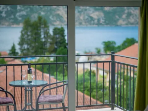 Sale, house, 240m², Donji Stoliv, Kotor - image 3