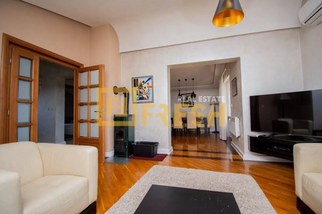 Rent, house, 320m², Gornja Gorica, Podgorica