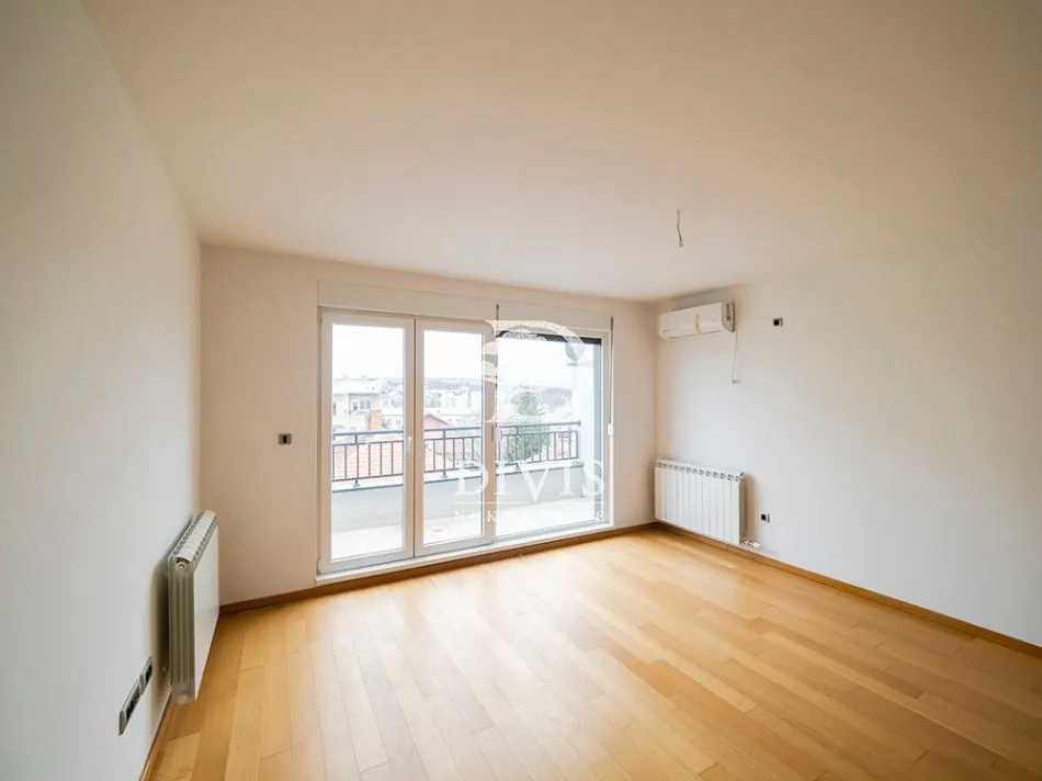 Prodaja, stan, 92m², Autokomanda, Voždovac Sve Podlokacije
