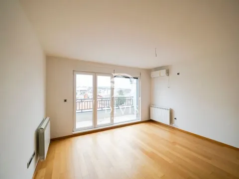 Prodaja, stan, 92m², Autokomanda, Voždovac Sve Podlokacije - image 11