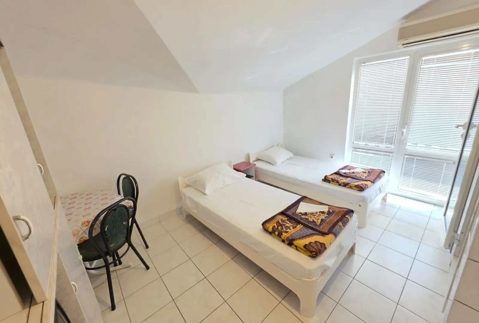 Sale, house, 368m², Bečići, Budva