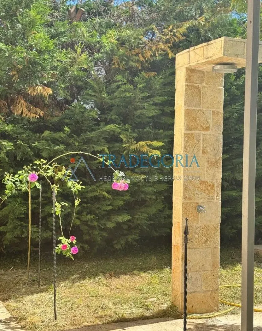 Prodaja, kuća, 180m², Bar, Crna Gora