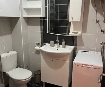 Izdavanje, jednosoban stan, 41m², Seljanovo, Tivat - image 3