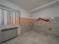 Izdavanje, kuća, 604m², Voždovac Sve Podlokacije, Beograd - image 9