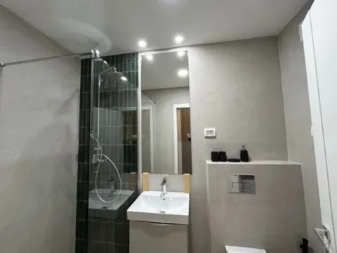 Izdavanje, dvosoban stan, 108m², Central Point, Podgorica - image 11