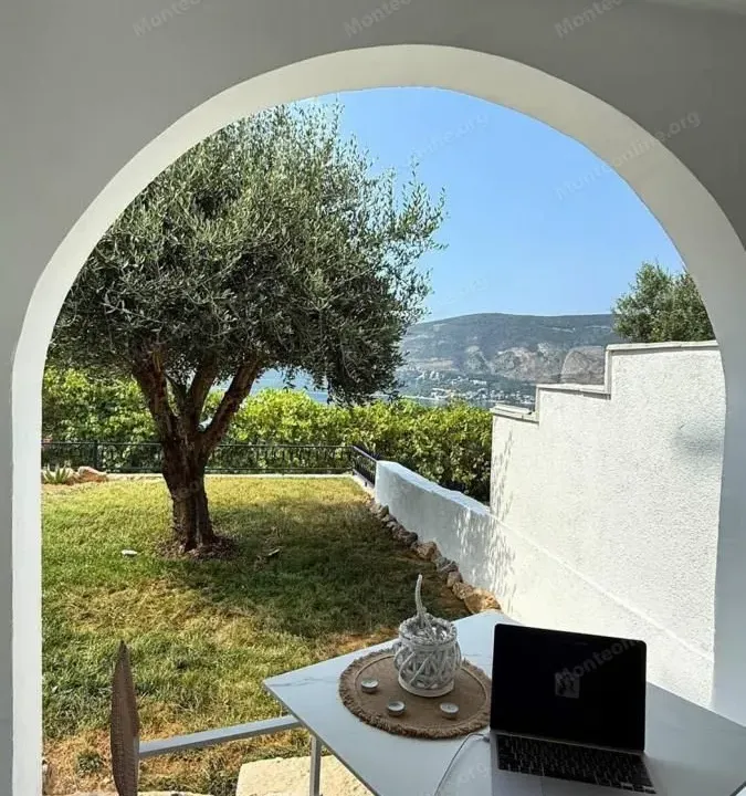Sale, one bedroom apartment, 45m², Topla, Herceg Novi