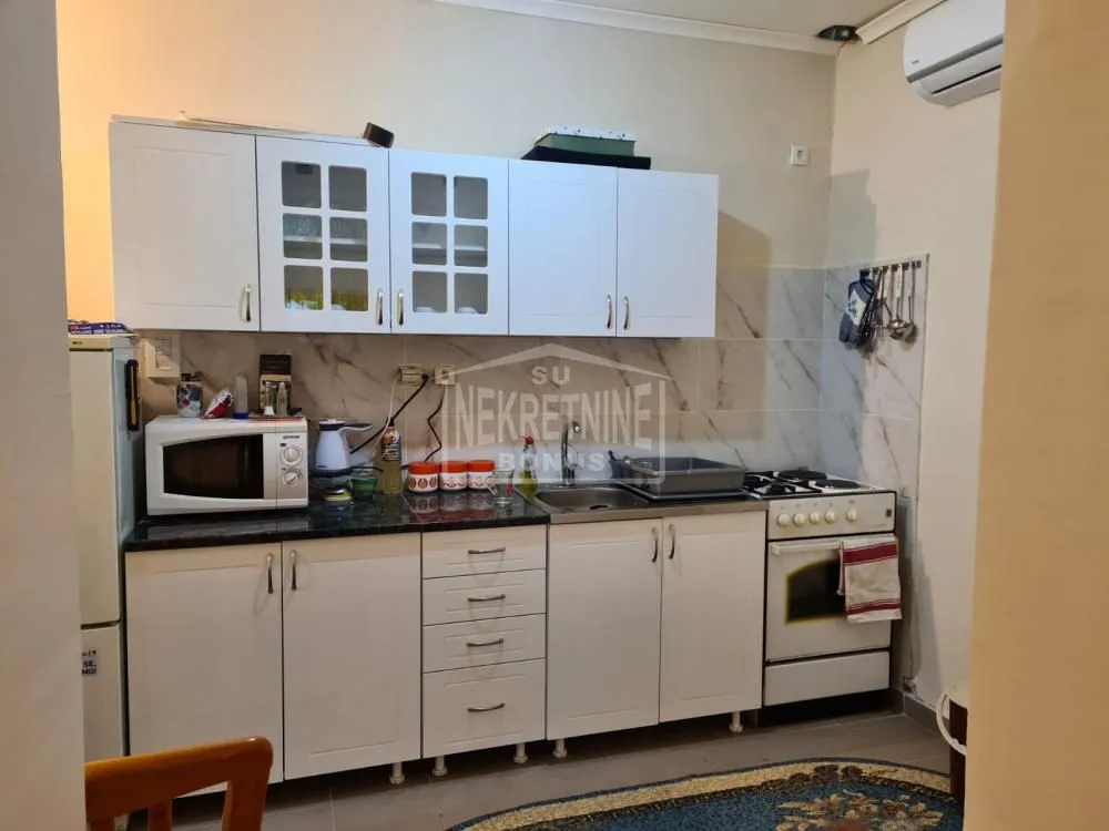 Prodaja, dvosoban stan, 86m², Novo Selo, Subotica