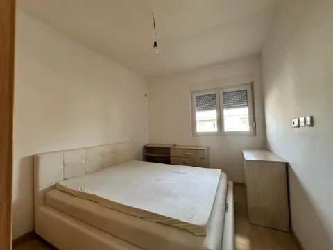 Prodaja, jednosoban stan, 46m², City Kvart, Podgorica - image 12