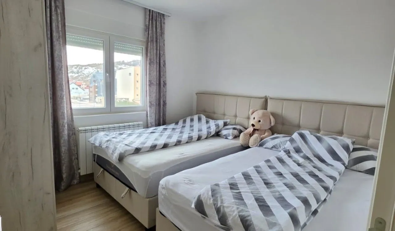 Prodaja, dvosoban stan, 57m², Centar, Žabljak