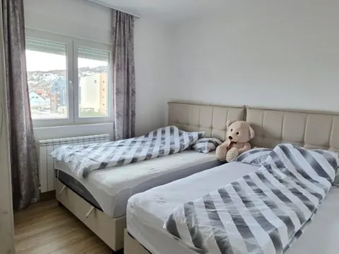 Prodaja, dvosoban stan, 57m², Centar, Žabljak - image 5