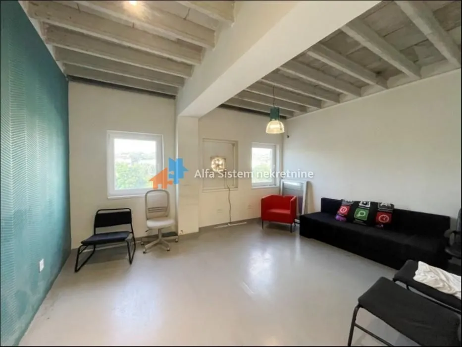 Rent, office space, 1000m², Autokomanda, Voždovac Sve Podlokacije