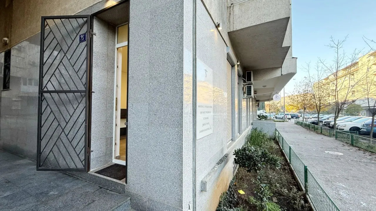 Izdavanje, stan, 56m², Blok 6, Podgorica