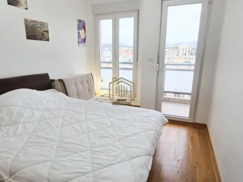 Izdavanje, jednosoban stan, 43m², City Kvart, Podgorica - image 13