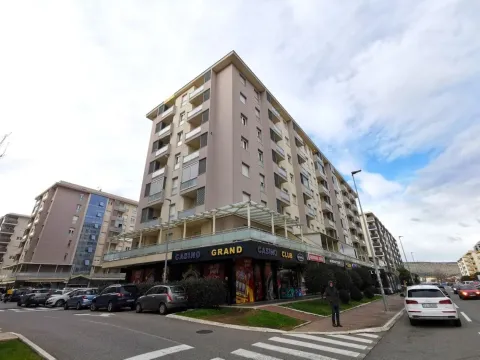 Rent, apartment, 43m², City Kvart, Podgorica - image 13