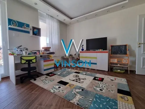 Izdavanje, kuća, 300m², Veternička rampa, Novi Sad Sve Podlokacije - image 16