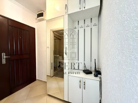 Prodaja, jednosoban stan, 40m², Blok 5, Podgorica - image 17